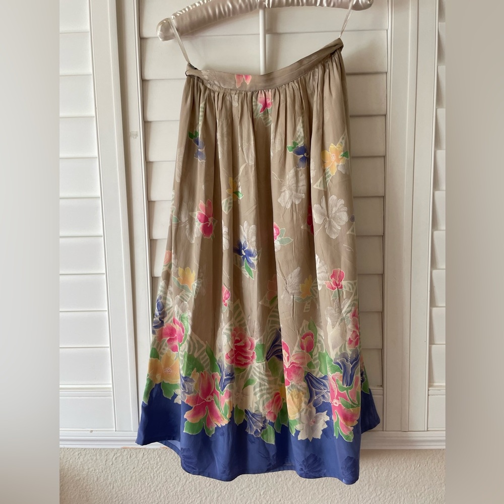 Vintage Ummi Collections by Anne Crimmins 100% Silk side Pockets Skirt Size 8